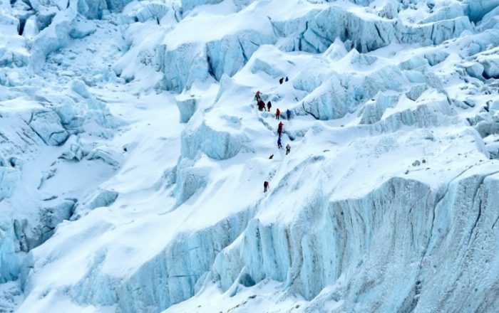 Two foreign climbers die on Everest