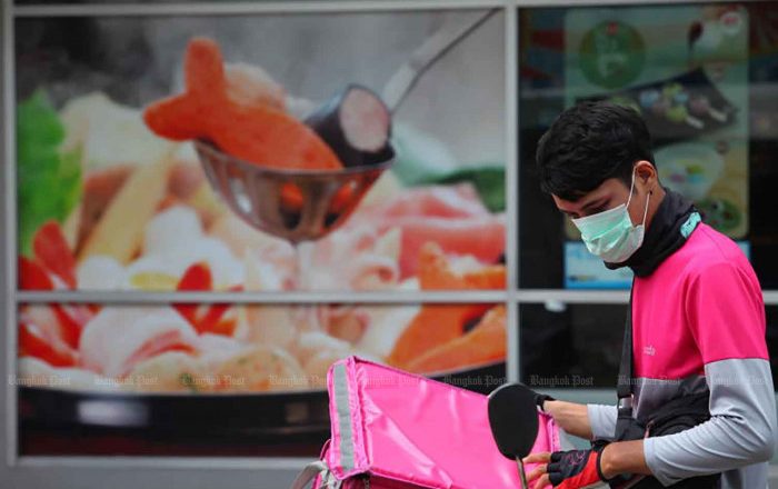 Malls plead to deliver food