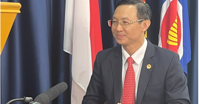 Political trust elevates Việt Nam-Singapore cooperation to new heights